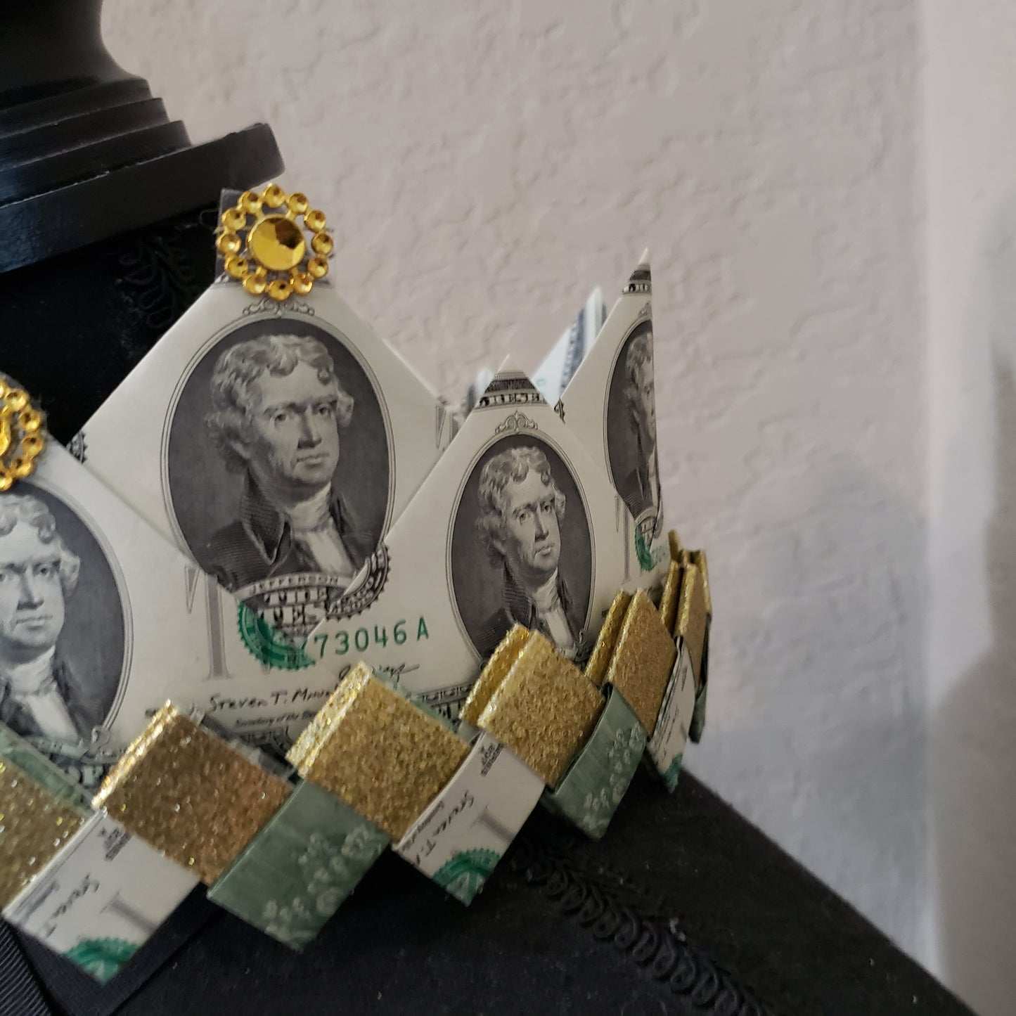 Wearable 2 layer graduation money crown with band bling