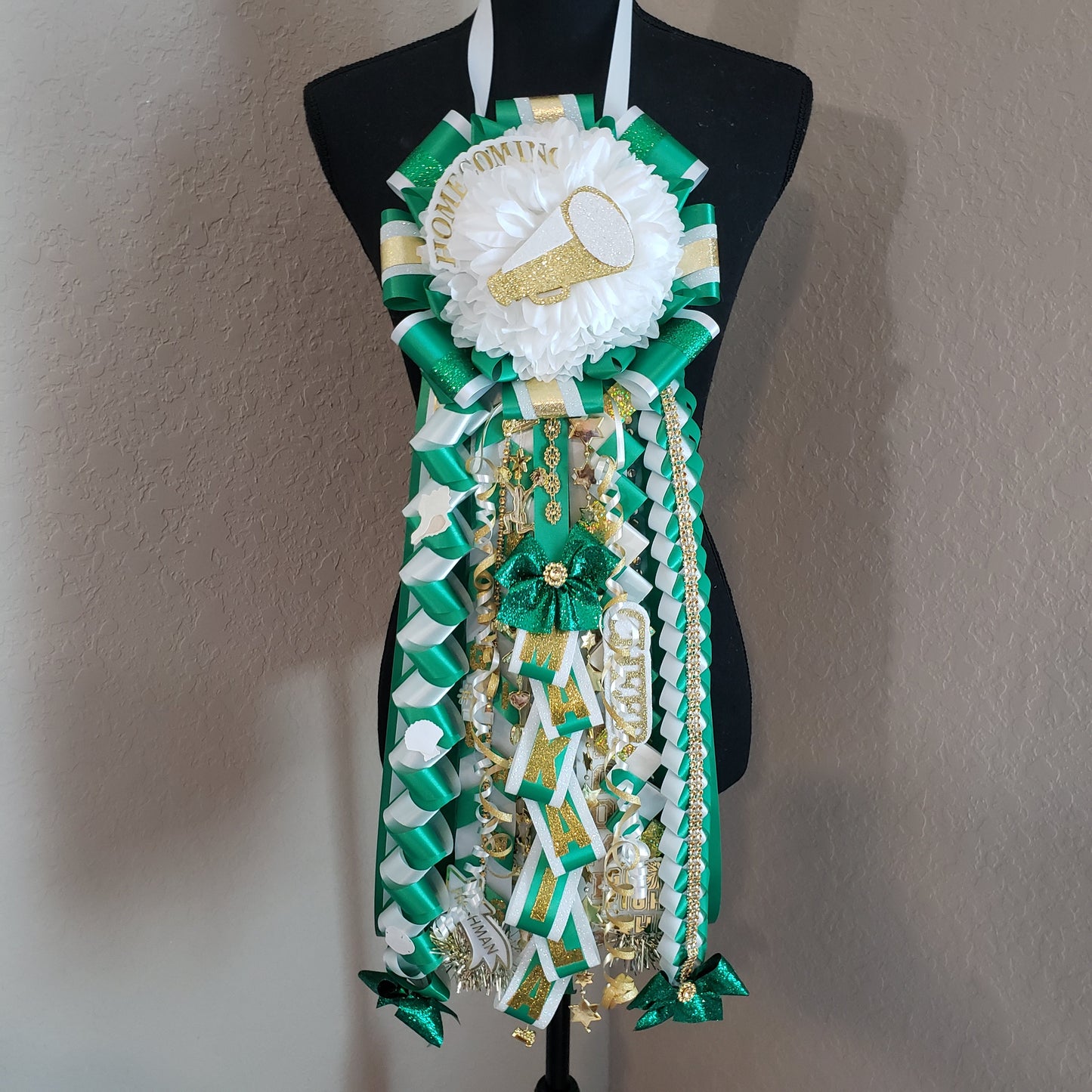 Homecoming mum - Single (Made to order)