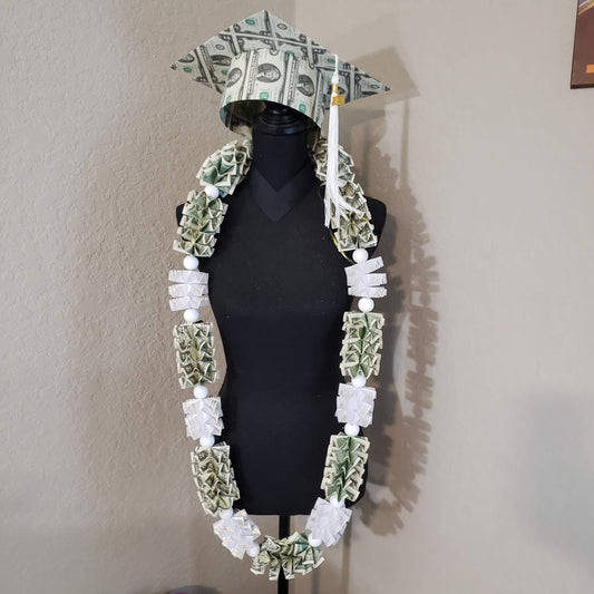 Extra Large Graduation, Senior, Money lei, Homecoming