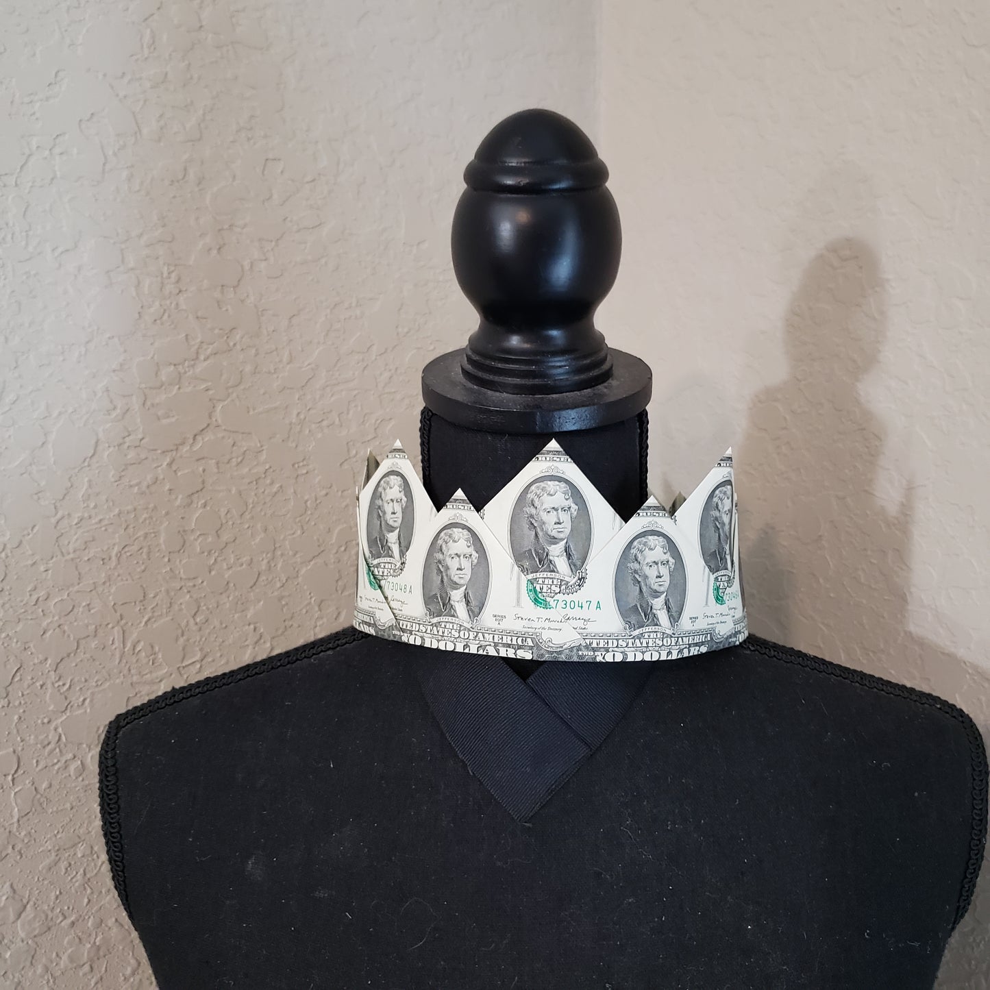 Wearable 2 layer graduation money crown for any ceremony