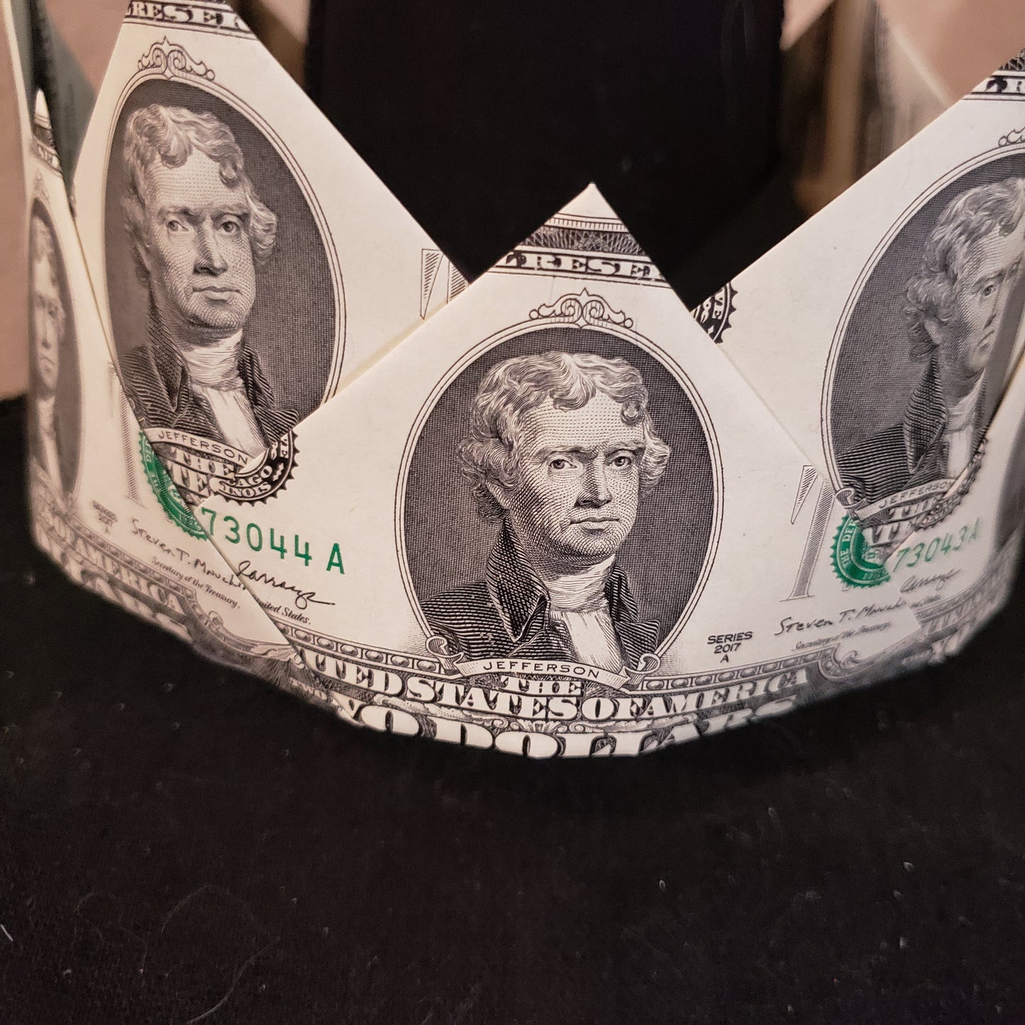 Wearable 2 layer graduation money crown for any ceremony