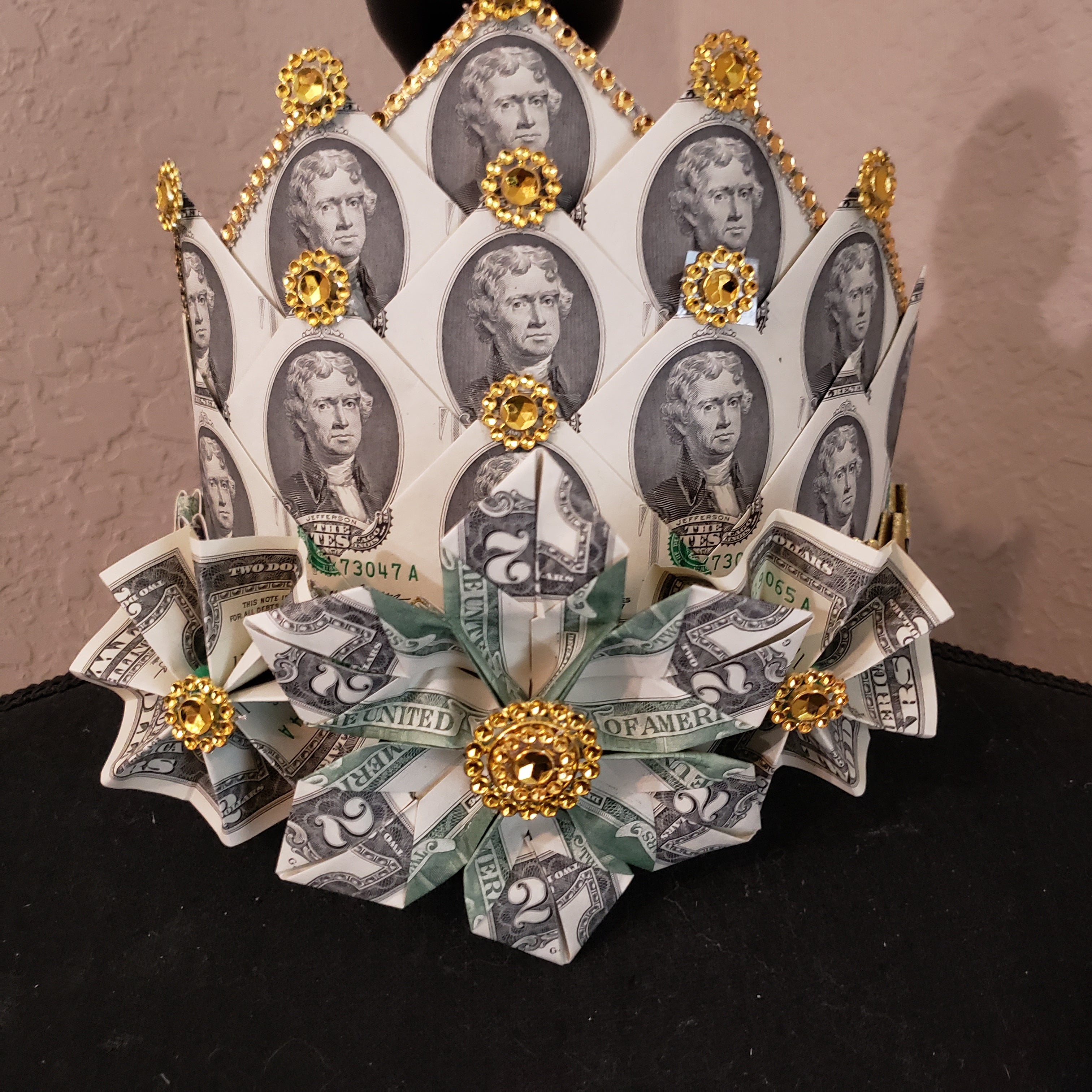 Money popular Crown (Customizable)