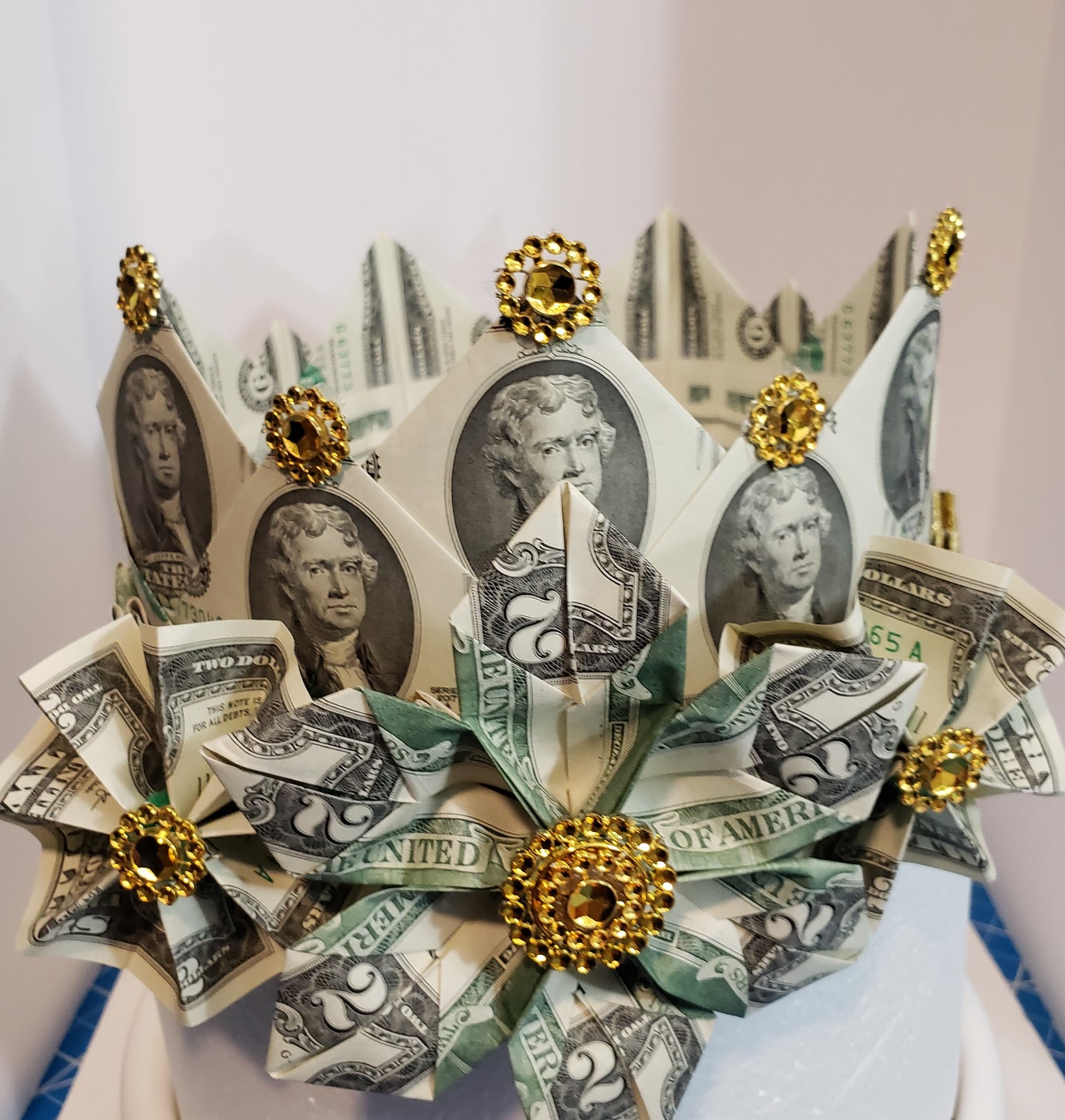 Wearable medium 2 layer graduation money crown Tuiga with 3 flowers, band and bling for any ceremony