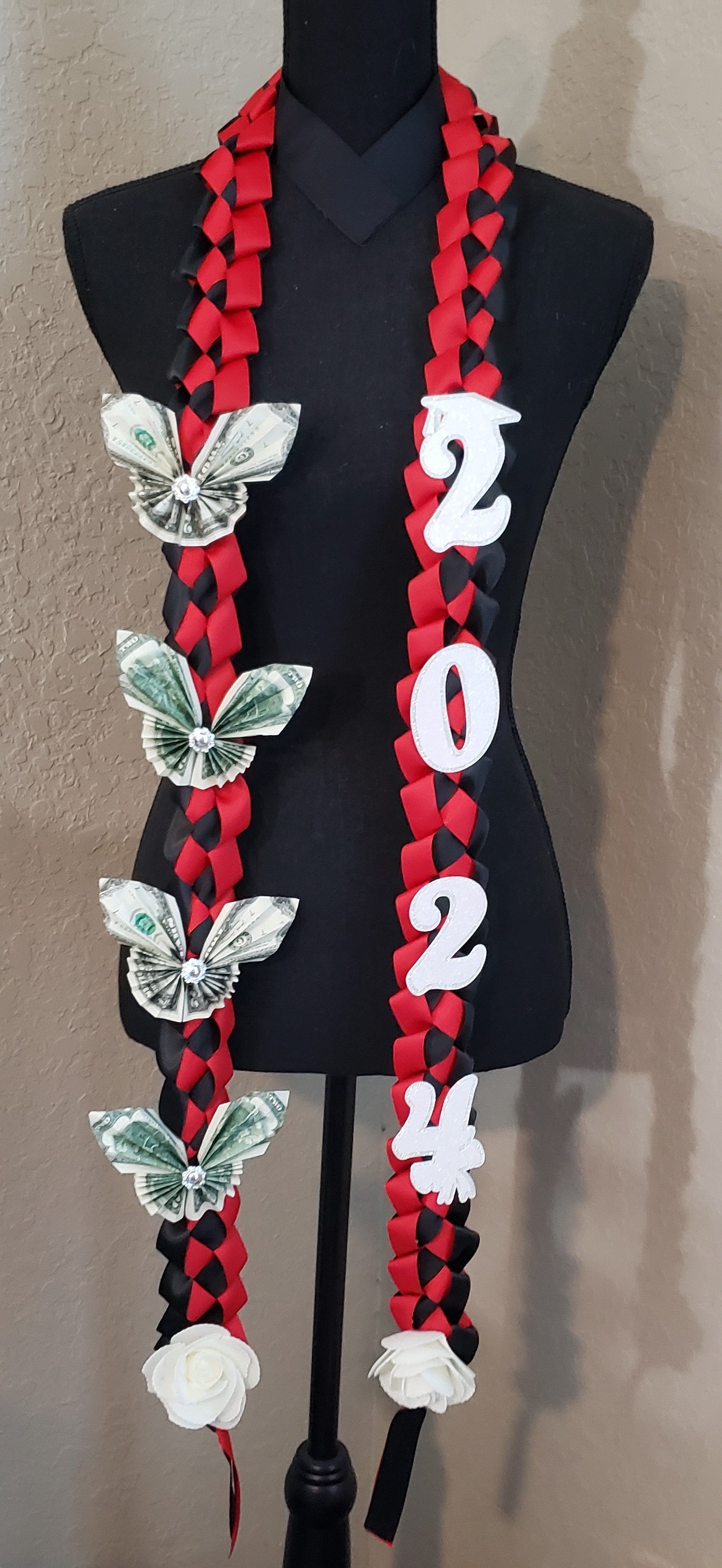 Single large military braid with money butterflies lei