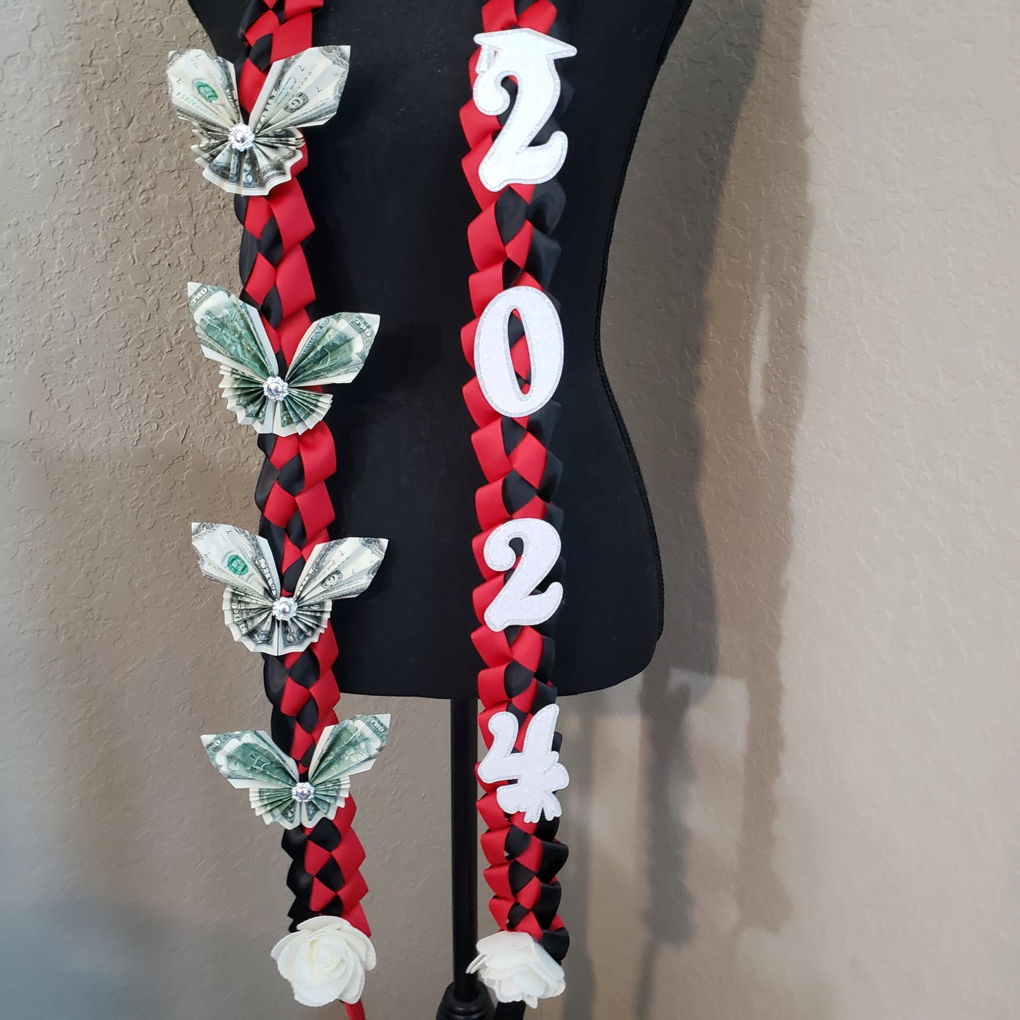 Single large military braid with money butterflies lei