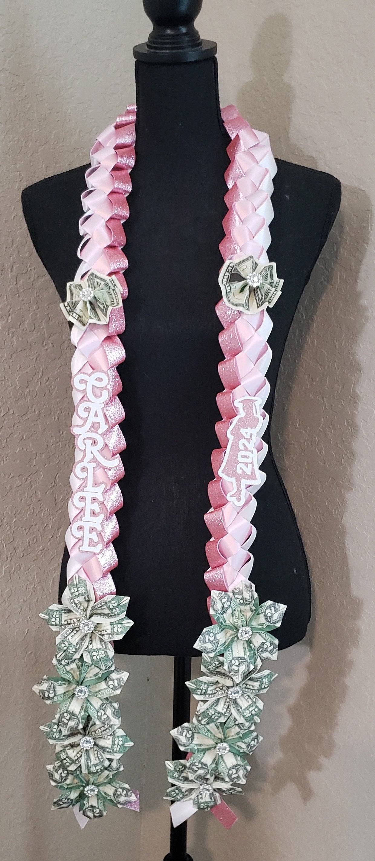 Single military braid with money flowers lei