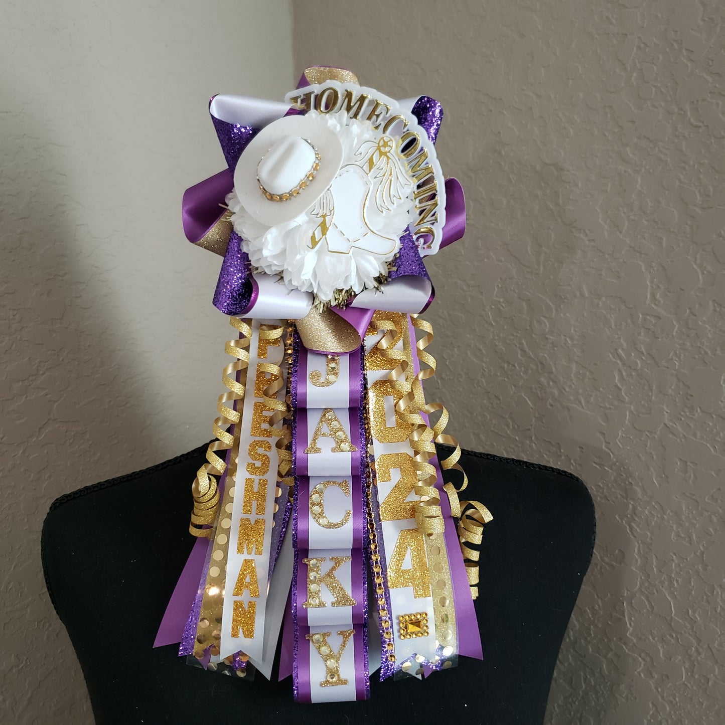 Cup, boot or wristlet Homecoming mum (Made to order)