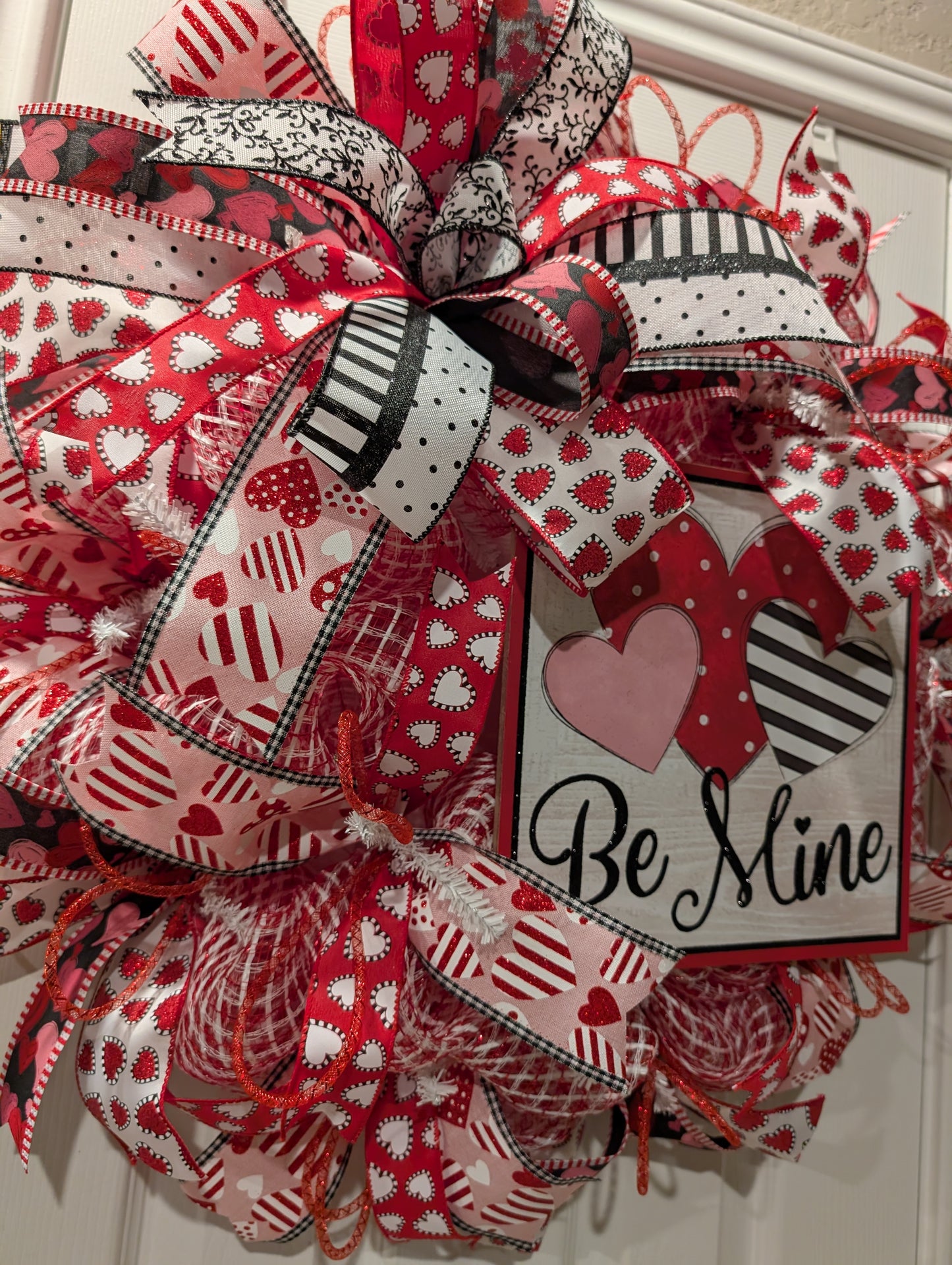 Be Mine Valentine's Day wreath door hanger