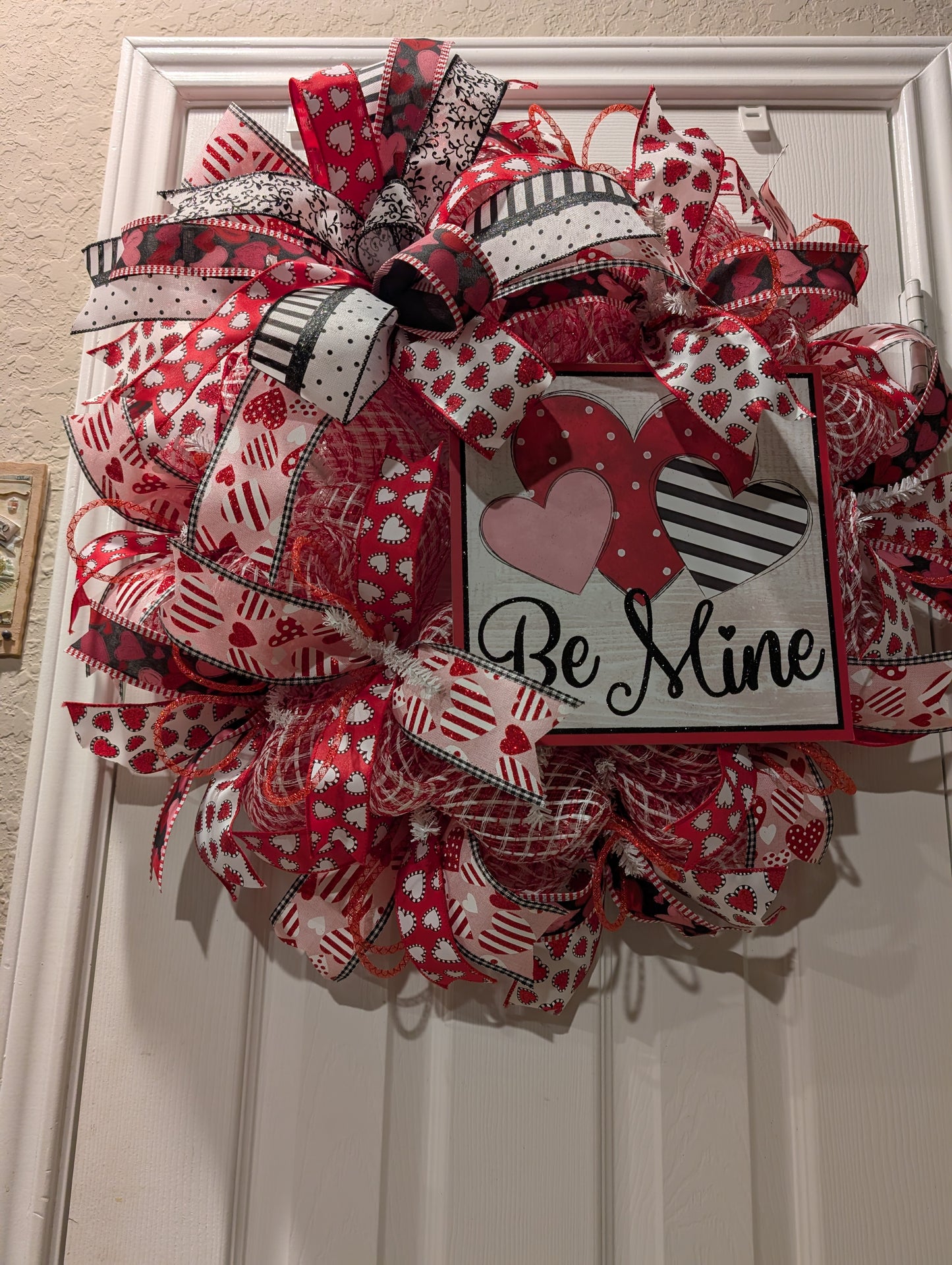 Be Mine Valentine's Day wreath door hanger