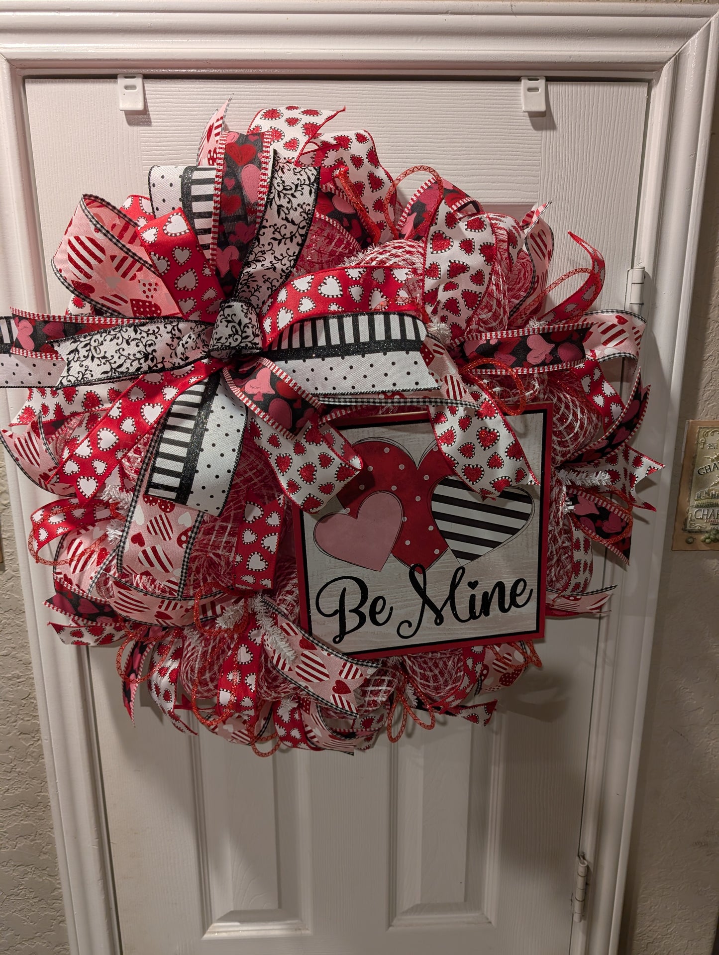 Be Mine Valentine's Day wreath door hanger