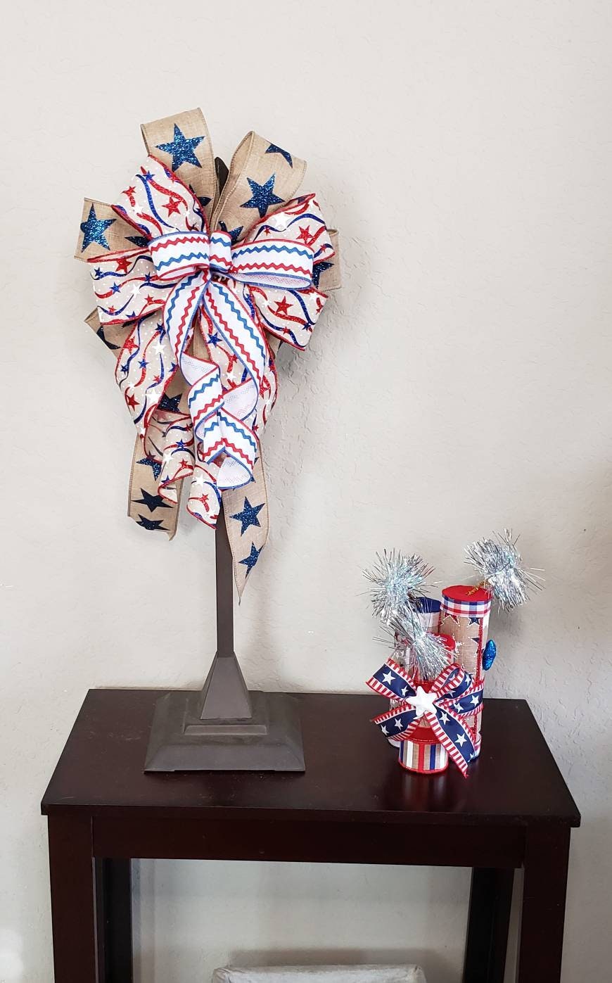 Premade, country style, patriotic, bow, will be the perfect addition to any decor.