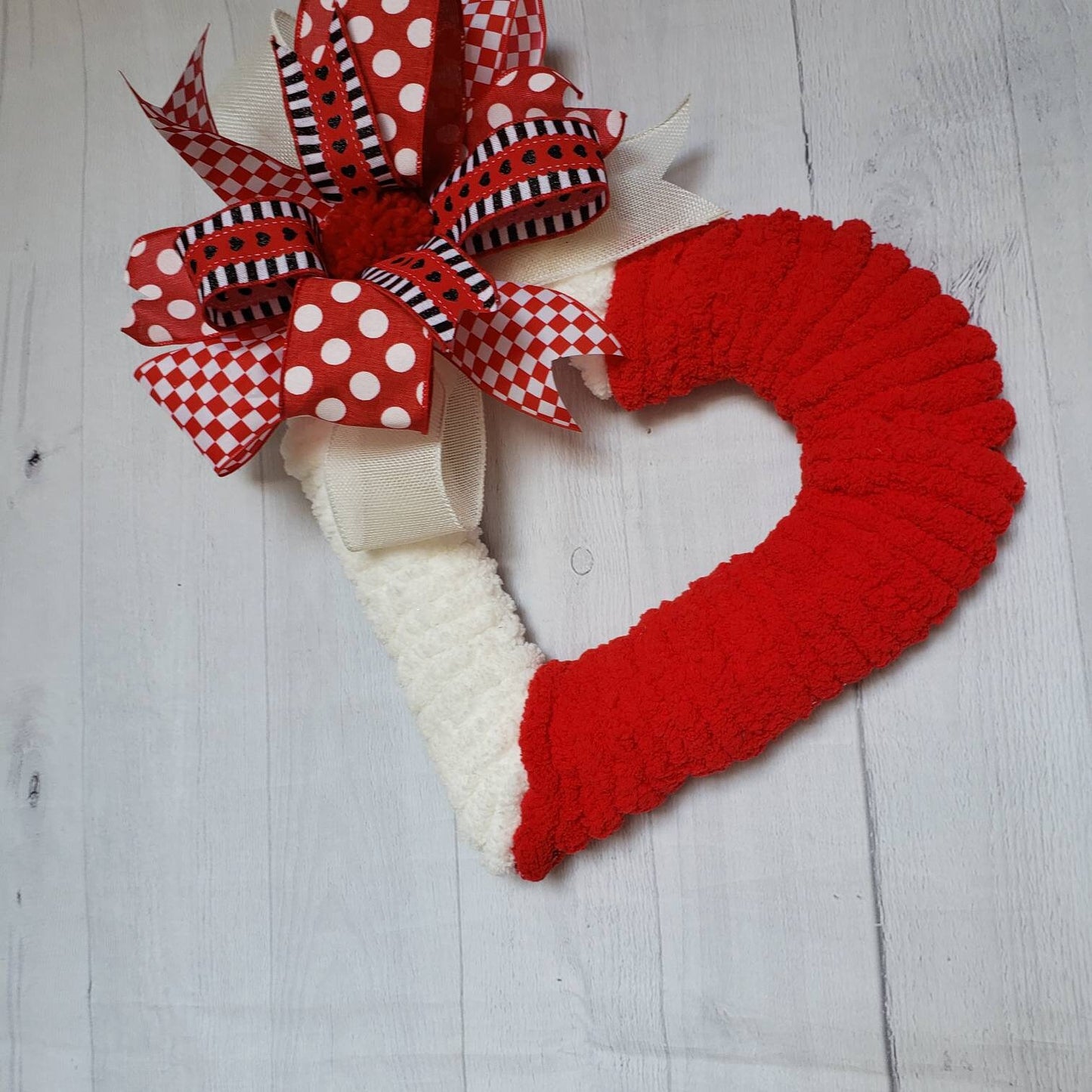 Valentine's heart, Love, wreath for your door or wall decor