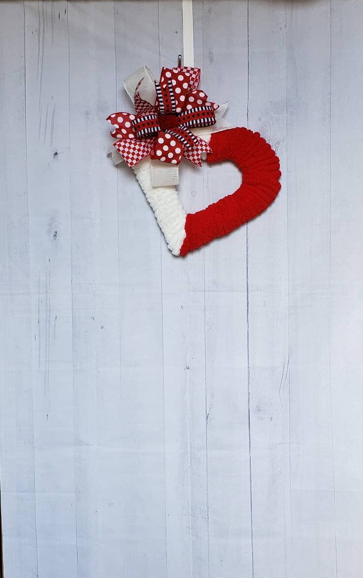 Valentine's heart, Love, wreath for your door or wall decor