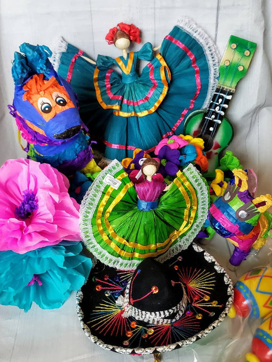 Fiesta, Cinco de Mayo, Sombrero, guitar, piñata, wreath, attachments