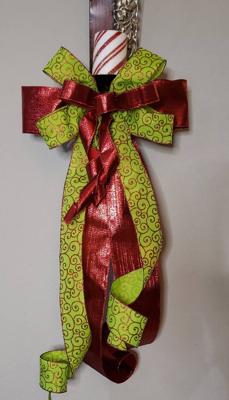 Premade, lime green, red, scroll, lantern, tree topper, bow, will be the perfect addition to any decor.