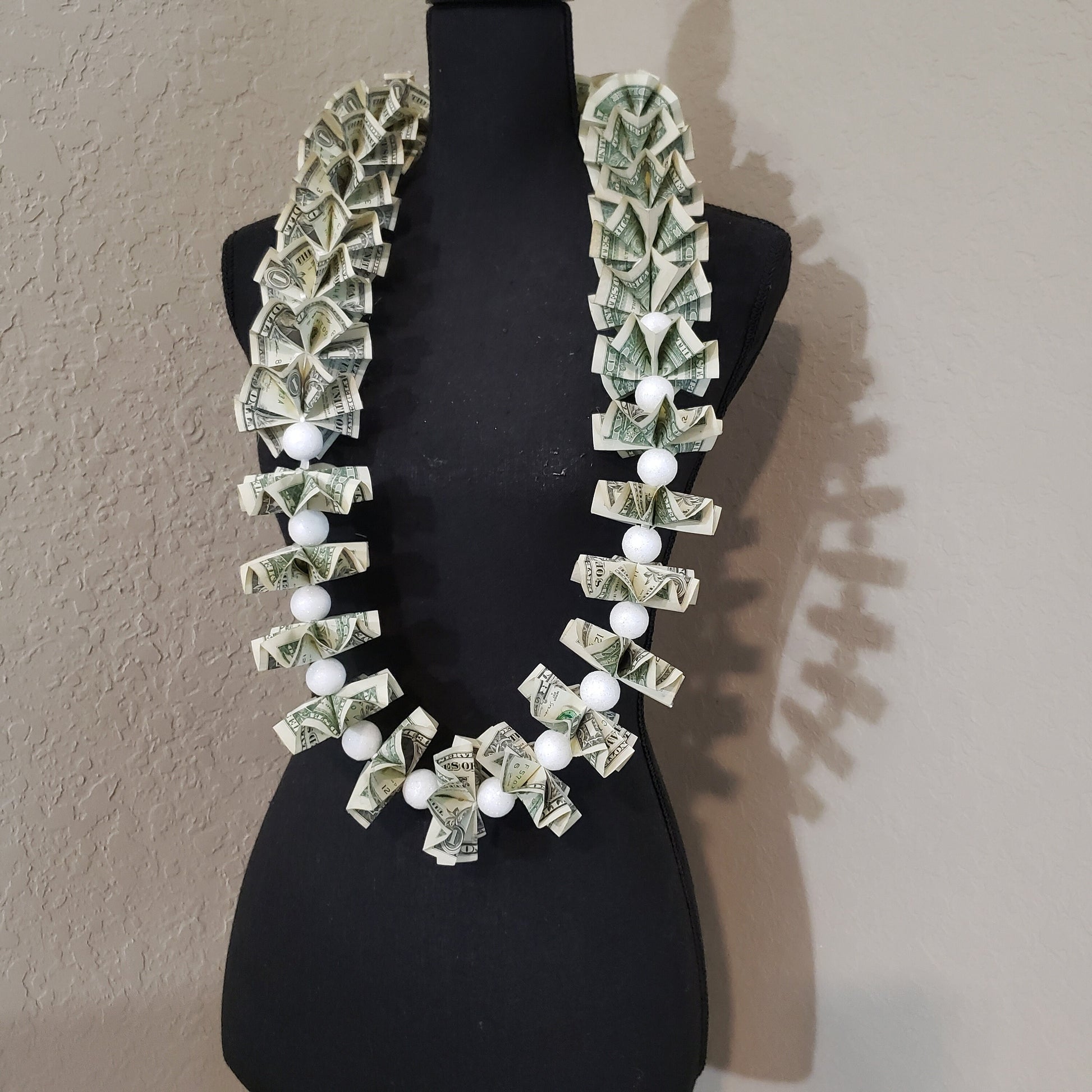 Graduation Money Leis – AmyRose Crafts